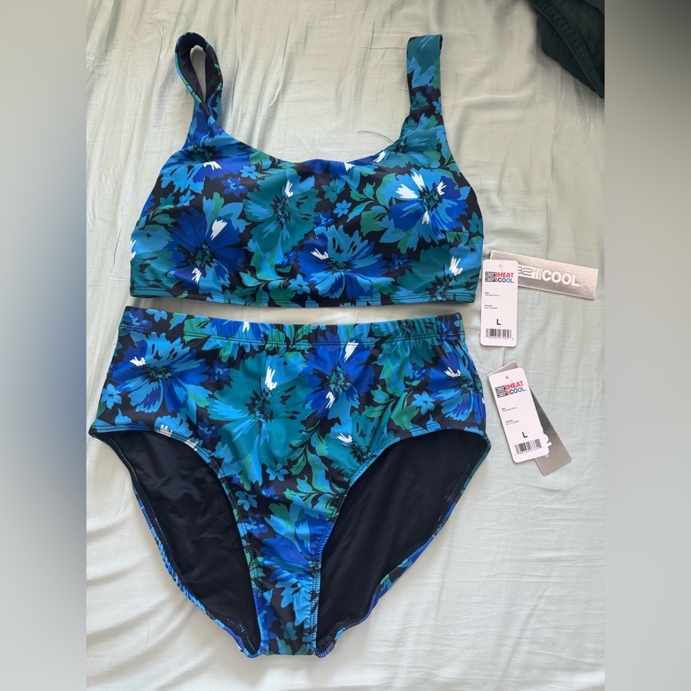 32 Degrees Blue Floral Women's Swimwear